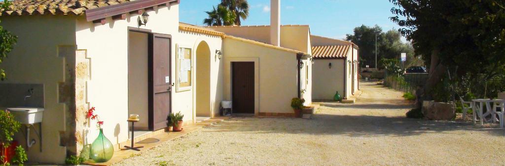 Bed and Breakfast L'Antico Trappeto Noto Esterno foto