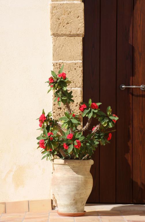 Bed and Breakfast L'Antico Trappeto Noto Esterno foto